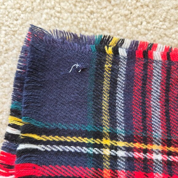 Wool Tartan Plaid Scarf Blue Red - Picture 8 of 9